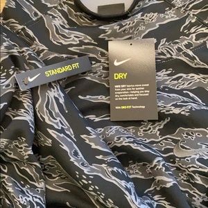 Nike DRI-FIT hoodie rare camo